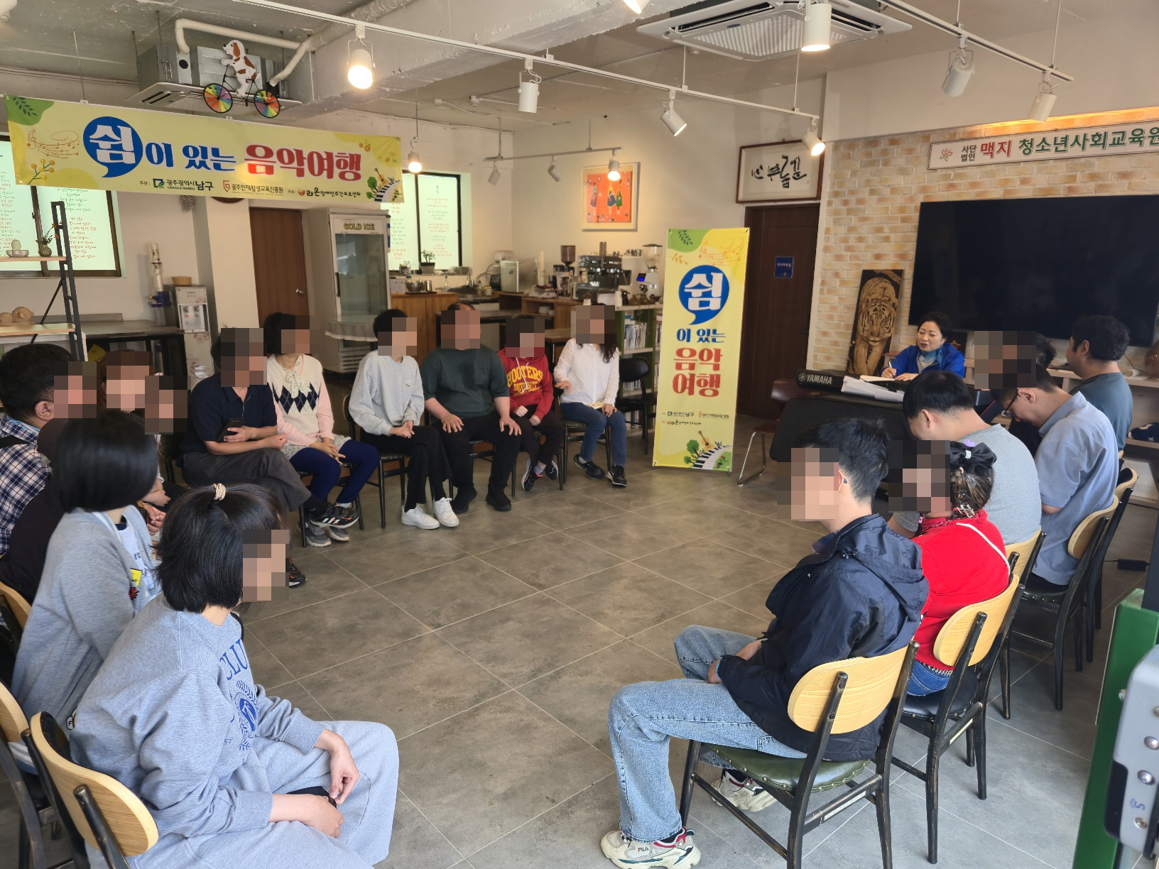 �̹��� 1:���� �ִ� ���ǿ���