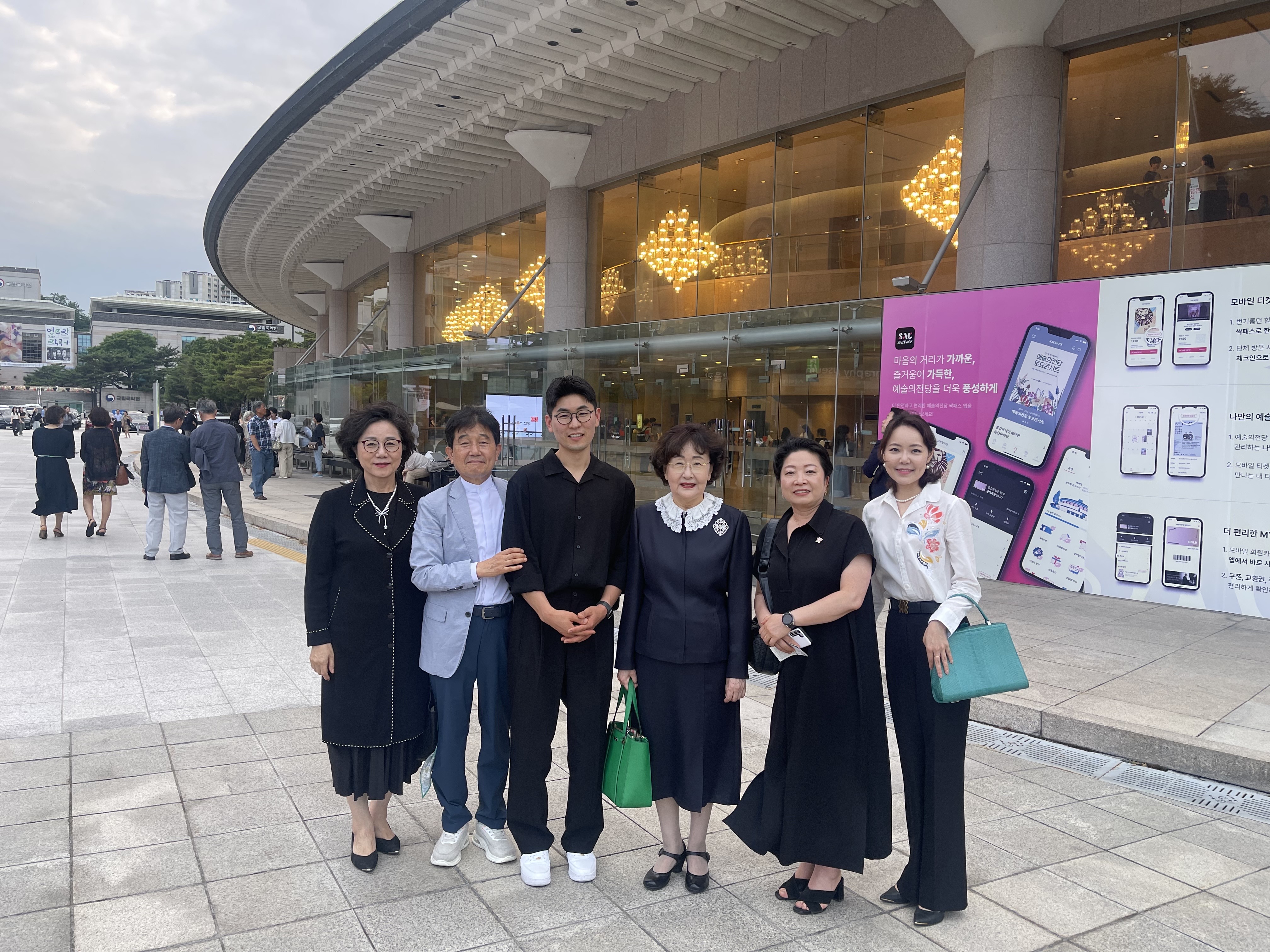 �̹��� 2:����! �ѻ���� �־��