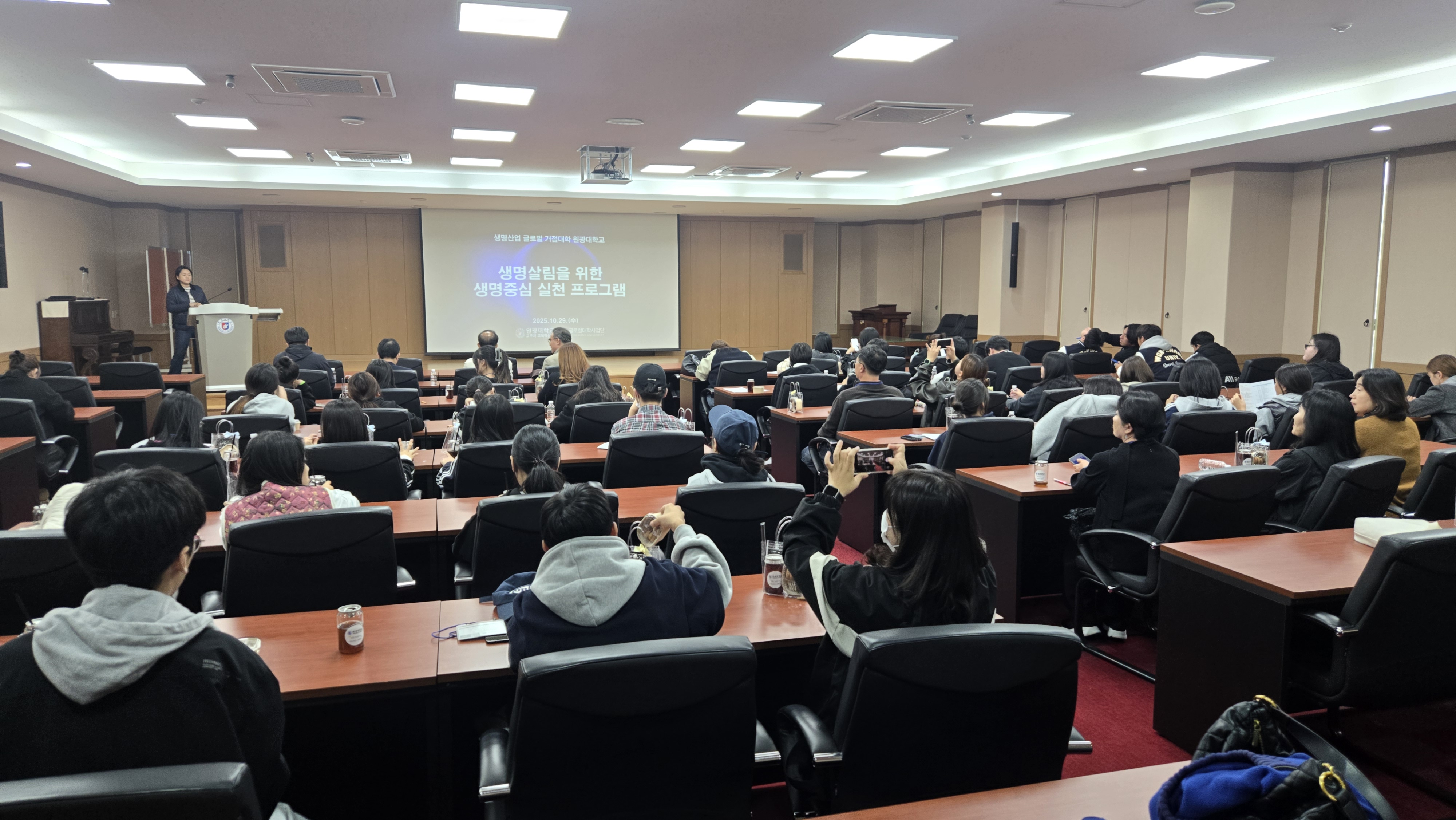 �̹��� 1:��7ȸ �������Ͻ�������Ʈ "����+, �������� ������ ����" 