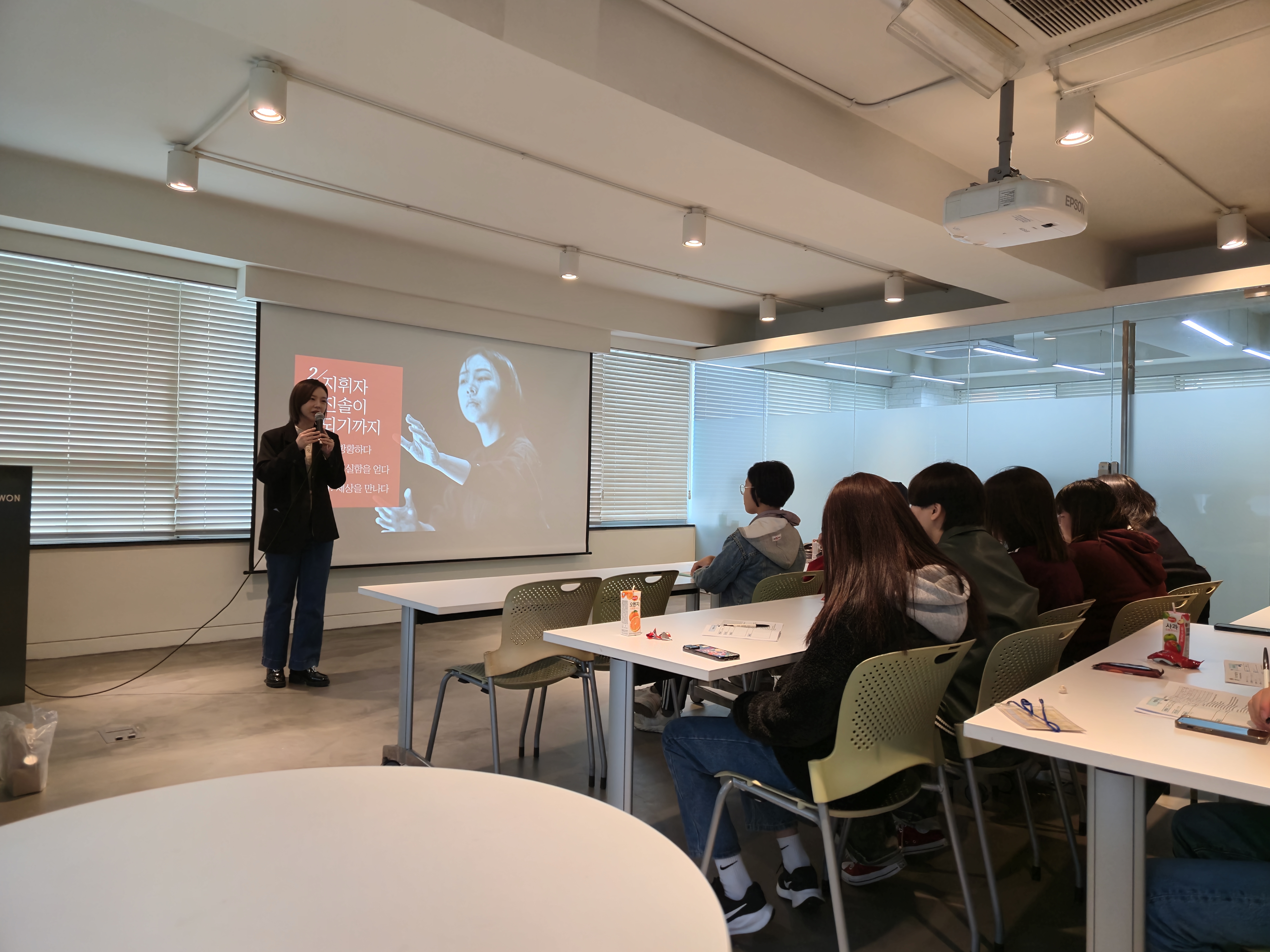 �̹��� 4:��6ȸ ���� û�ҳ����Ͻ�������Ʈ